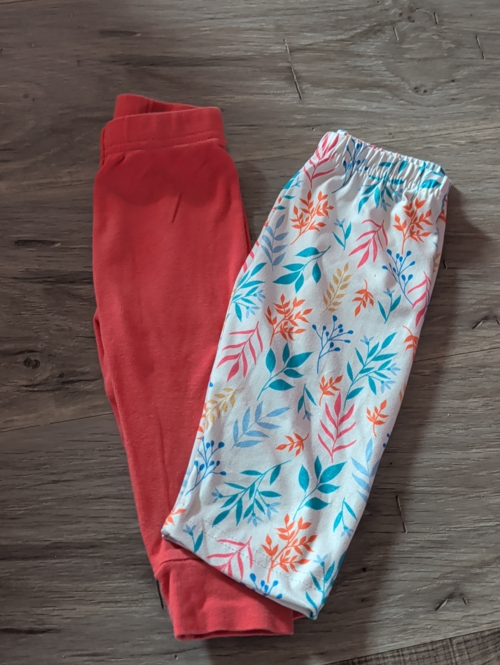 Girls' Coral Legging & Floral Print Legging Set